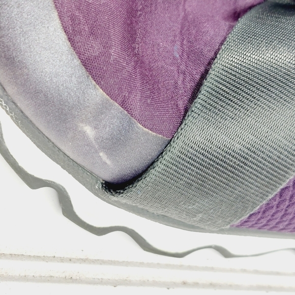 Sorel Women’s Kinetic Knit Sneaker with Scalloped Sole and Stretch Straps H926 - Picture 10 of 11